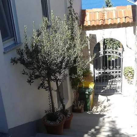 Ruzica Apartment