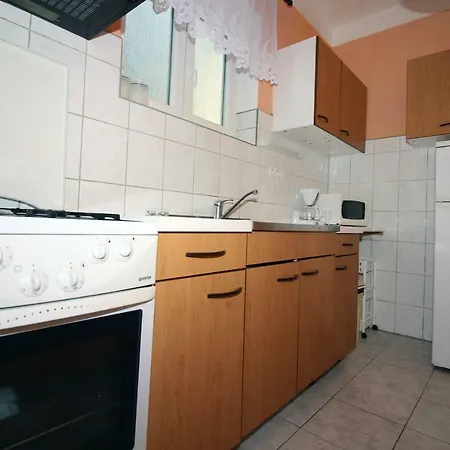 Ruzica Apartment *