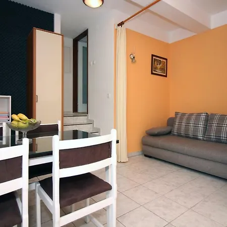 Apartment Ruzica *