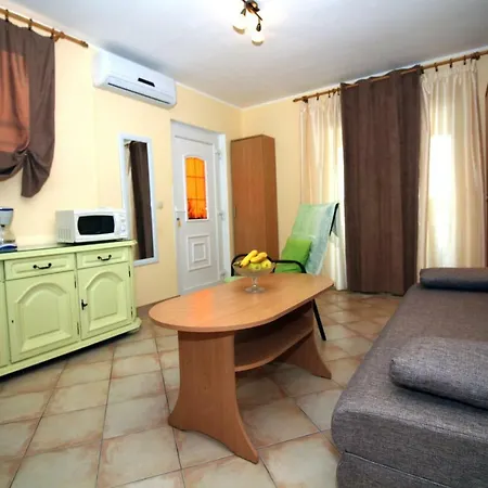 Ruzica Apartment *